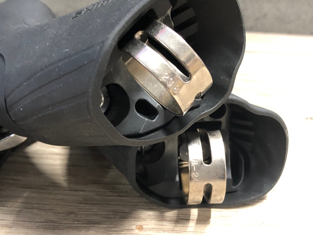 KJ231 シマノ SHIMANO 105 ST-R7000 STI レバー 2x11S