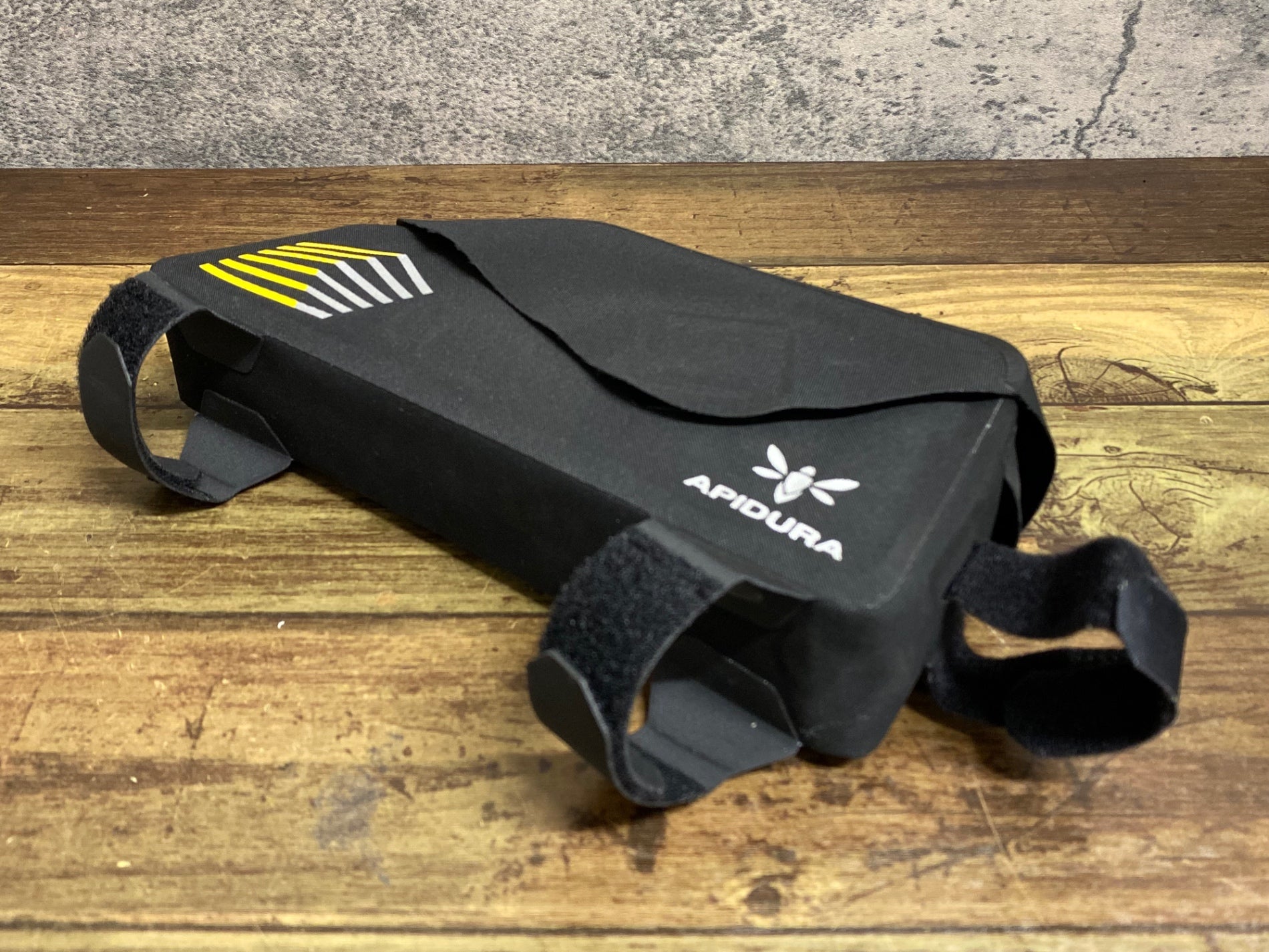KI941 アピデュラ APIDURA RACING TOP TUBE PACK 1L トップチューブ