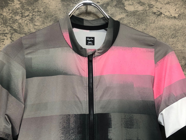 KM231 ラファ Rapha SUPER LIGHTWEIGHT JERSEY 半袖 サイクルジャージ 黒ピンク S ほつれ