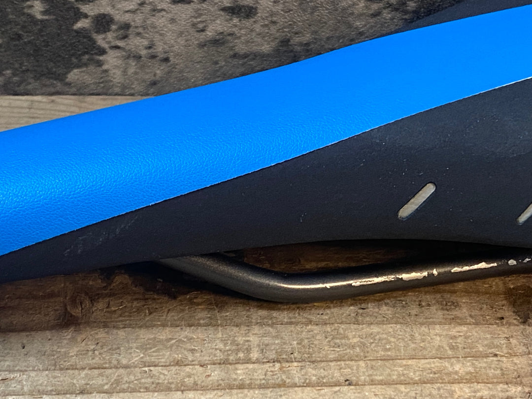 JP087 フィジーク fizik アリオネ ARIONE R7 サドル 黒 青 MANGANESE レール