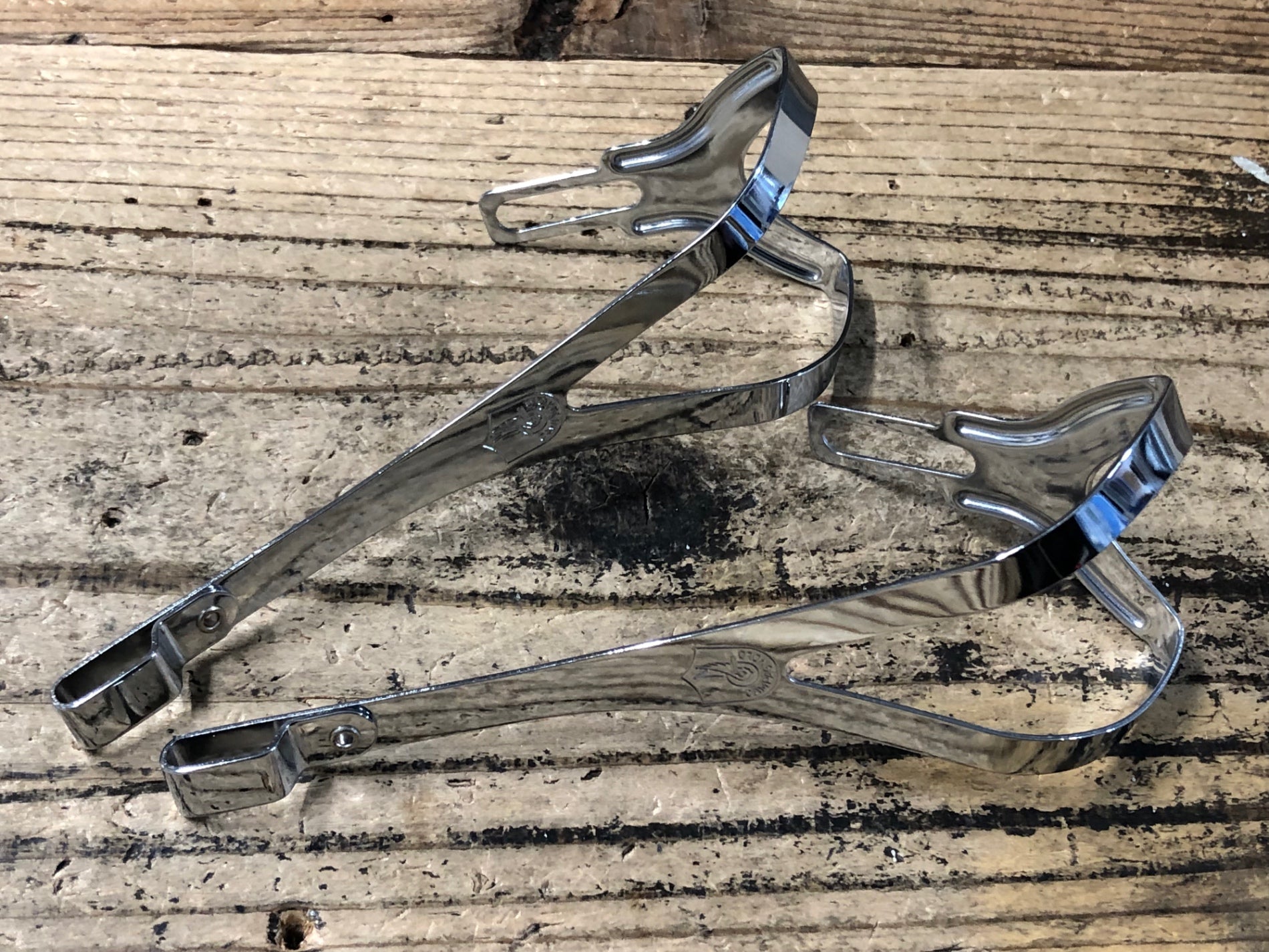 KH591 未使用箱入り カンパニョーロ Campagnolo Cレコード期 コーラス