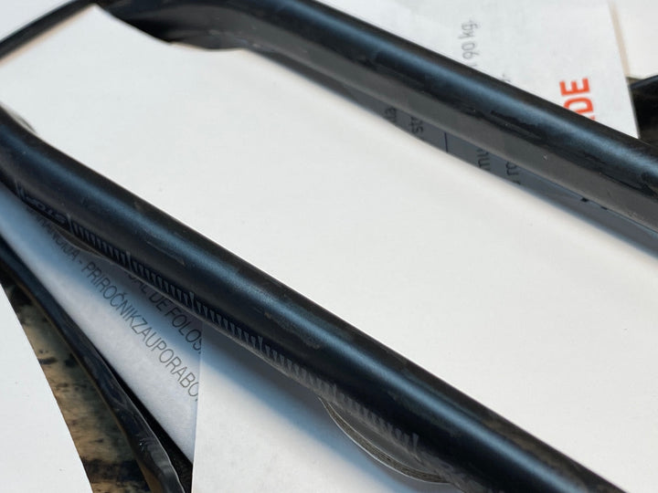 JG671 セライタリア sella italia BOOST TEKNO SUPERFLOW サドル カーボンレール 130mm 黒 ENGINEERED BY dallara