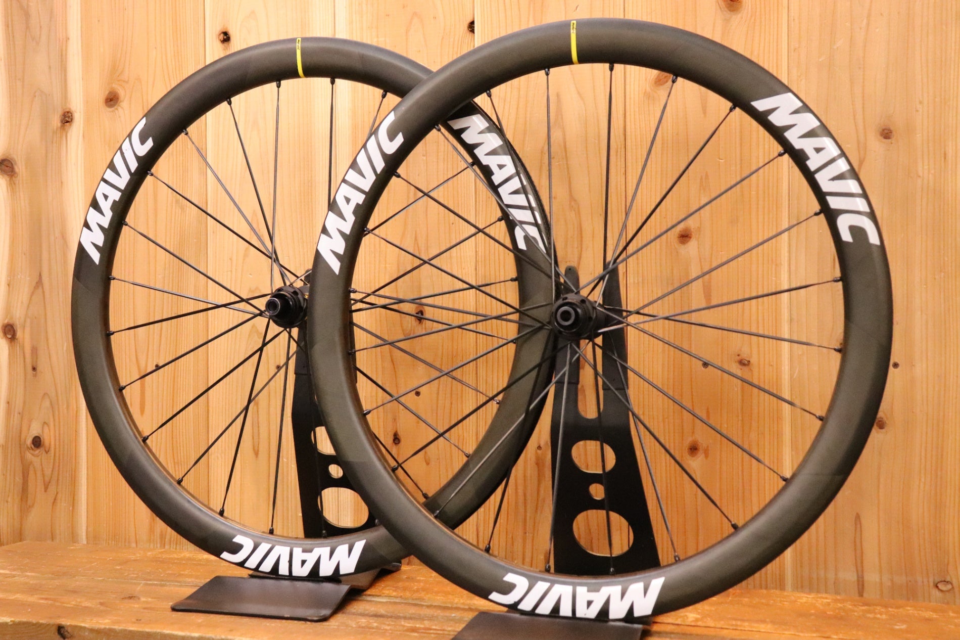 マヴィック MAVIC コスミック COSMIC SLR 45 DISC カーボン チューブレスレディ ホイールセット シマノ 11S/12S  【芦屋店】