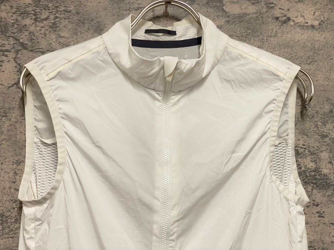 KM417 ラファ Rapha PRO TEAM LIGHTWEIGHT GILET サイクルベスト ジレ 白 S ※破れのためジャンク