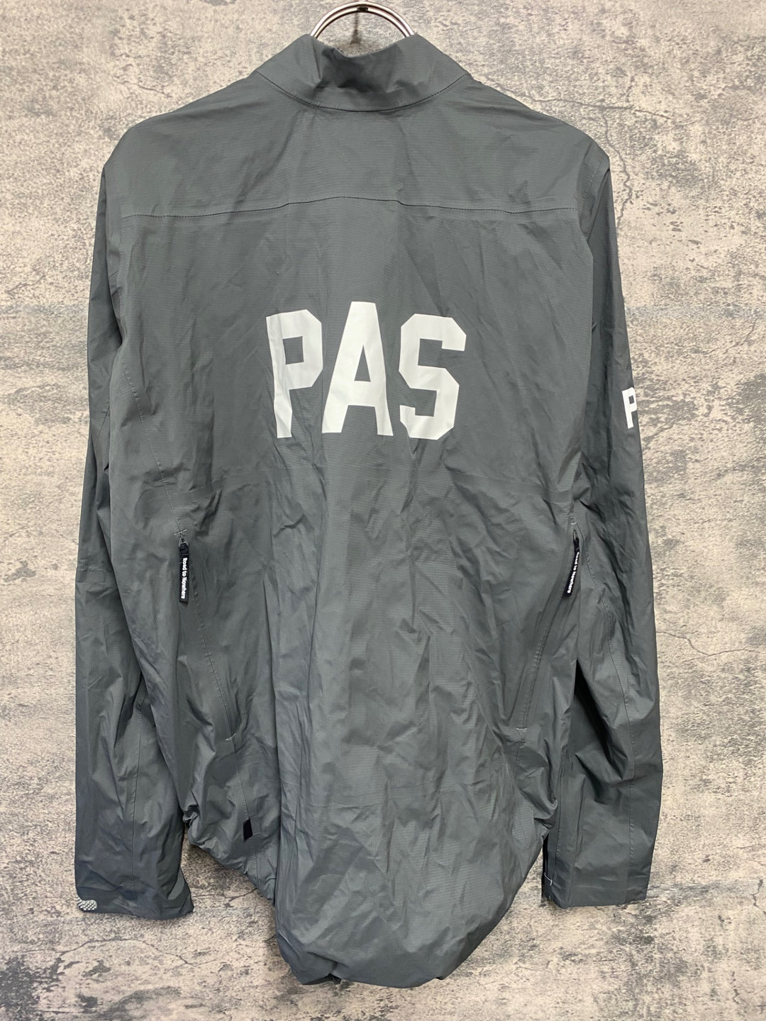 KA566 パスノーマルスタジオ PAS NORMAL STUDIOS PAS MECHANISM SHIELD JACKET 長袖 サイクルジャケット グレー M