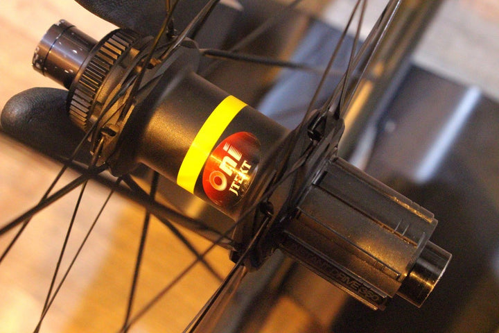 マヴィック MAVIC コスミック ディスク COSMIC SLR32 DISC カーボン チューブレス ホイールセット シマノ11S 鬼ベアリング 【名古屋店】