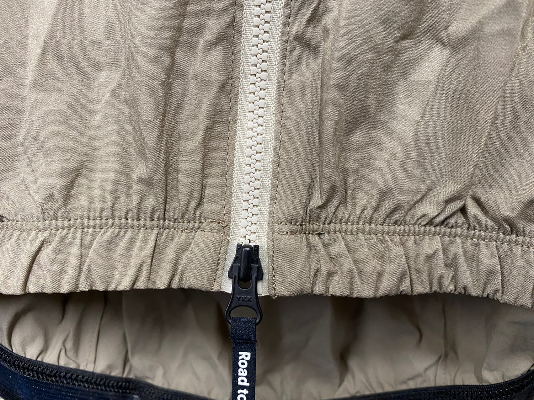 KA562 パスノーマルスタジオ PAS NORMAL STUDIOS MENS STOW AWAY JACKET 長袖 ウインドブレーカー ベージュ L