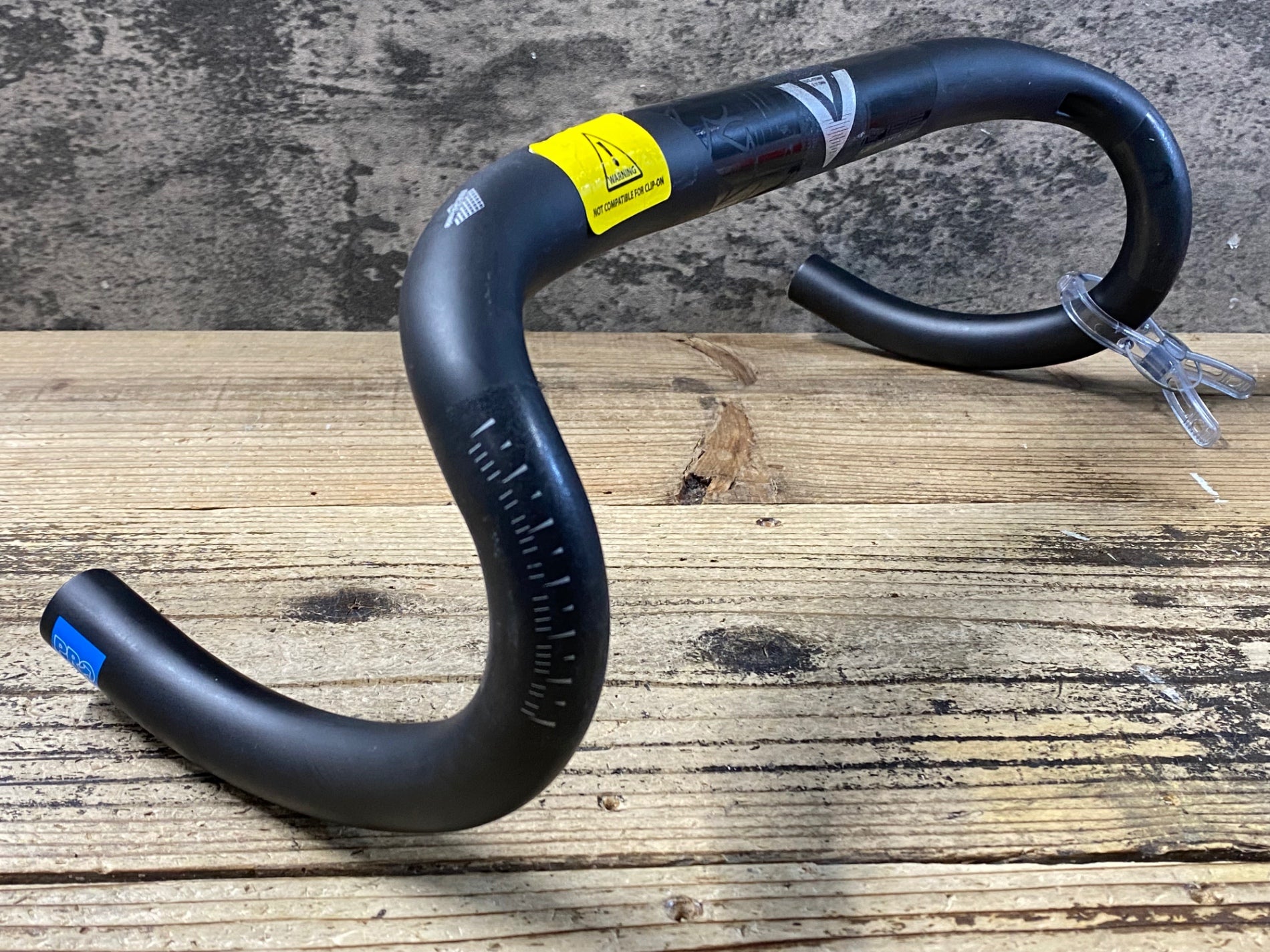 KH507 シマノ SHIMANO PRO VIBE SUPERLIGHT カーボン ドロップハンドル