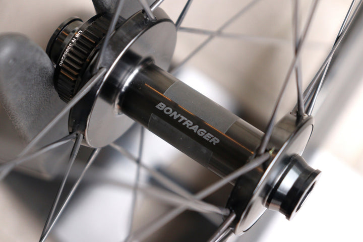 ボントレガー BONTRAGER アイオロス ディスク AEOLUS RSL DISC 62 カーボン チューブレスレディ フロント ホイール 【横浜店】