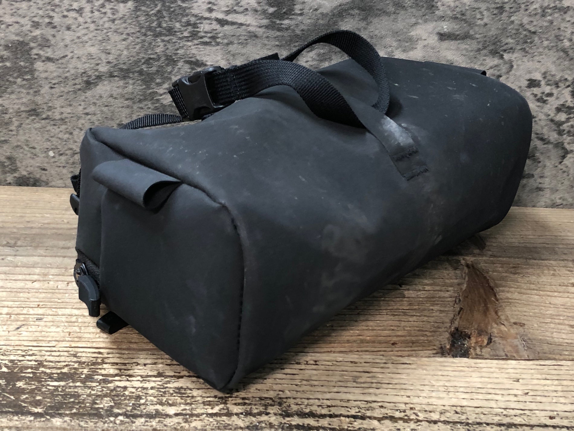 JQ277 ラファ Rapha BAR BAG ハンドルバーバッグ 黒 – BICI AMORE