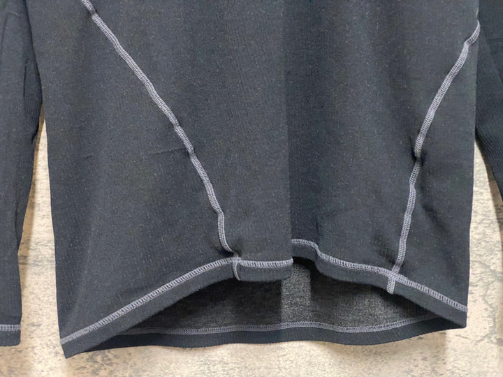 JN965 パールイズミ PEARL iZUMi 長袖 べースレイヤー 黒 L