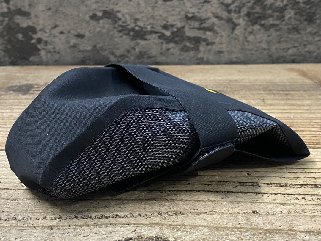 KQ390 アピデュラ APIDURA サドルバッグ グレー