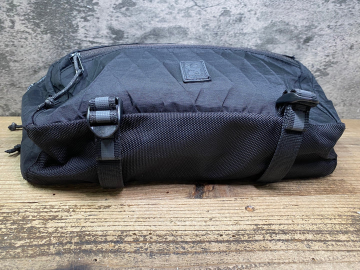 JK013 クローム CHROME カデット KADET NYLON ボディバッグ 黒