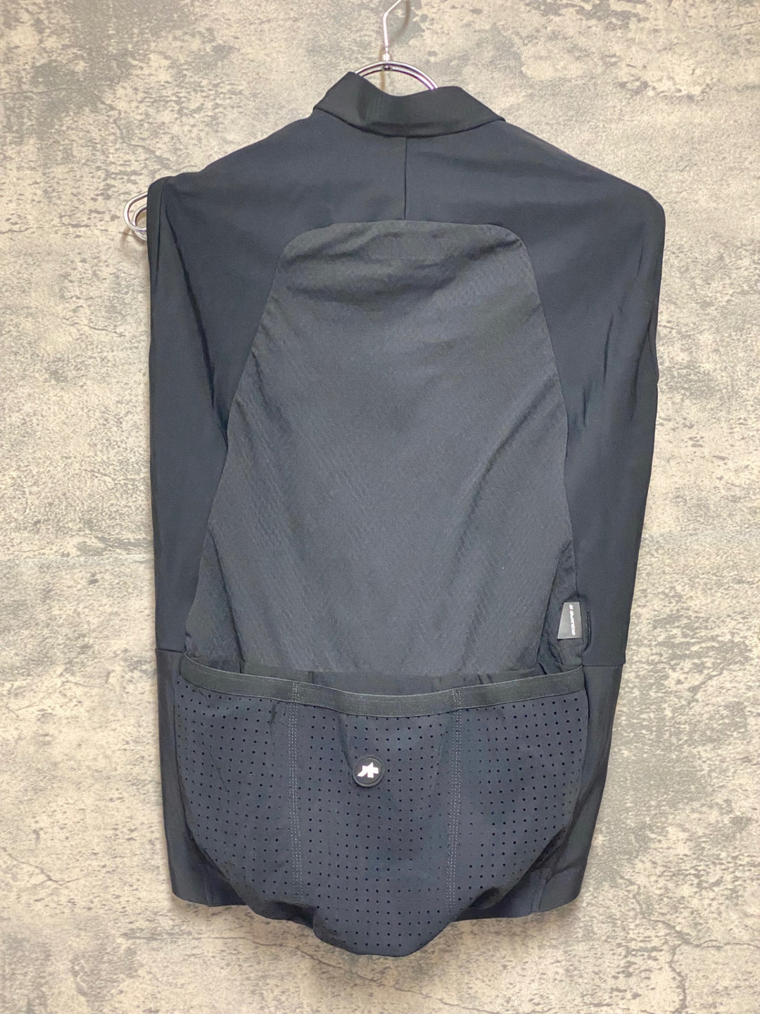 KO023 アソス assos EQUIPE R サイクルベスト ジレ 裏起毛 S 黒