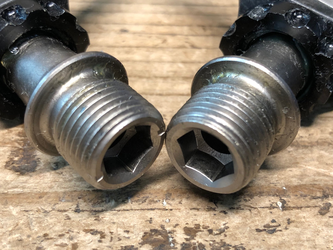 JQ985 シマノ SHIMANO 105 PD-R7000 ビンディングペダル