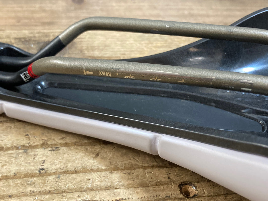 KH340 プロロゴ prologo スクラッチ SCRATCH M5 サドル 白 TiroX レール