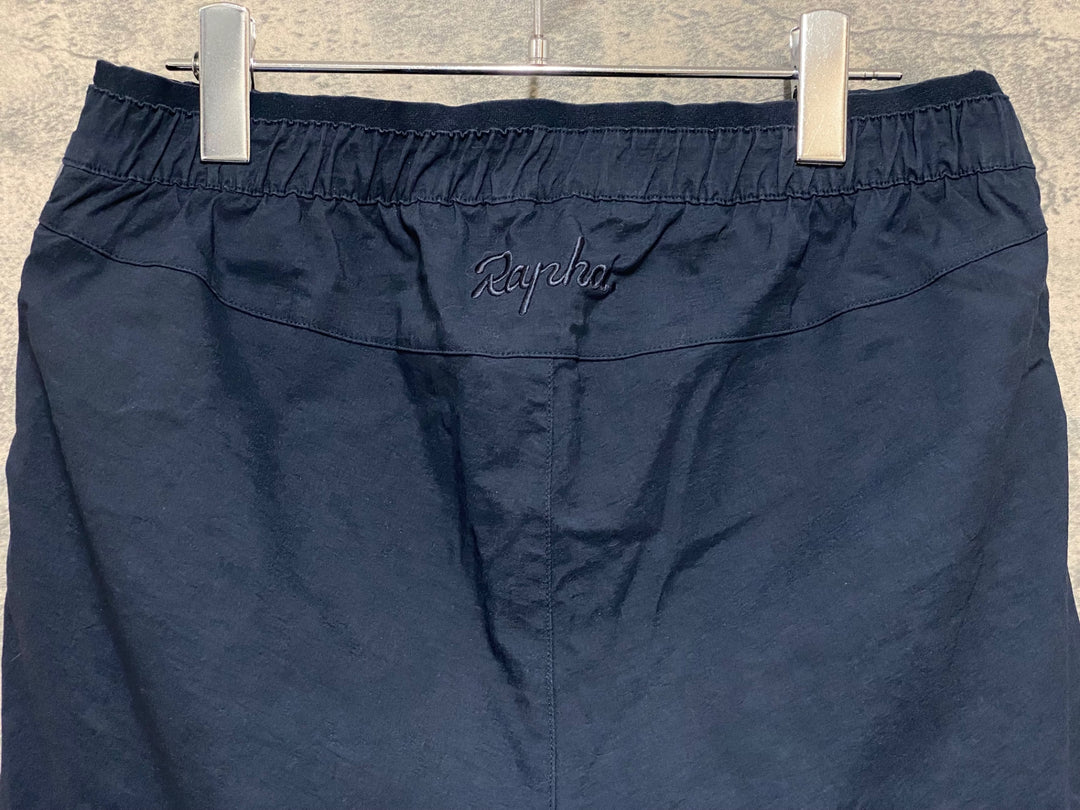 KR202 ラファ Rapha COMMUTER SHORTS サイクルパンツ 紺 ※サイズ不明