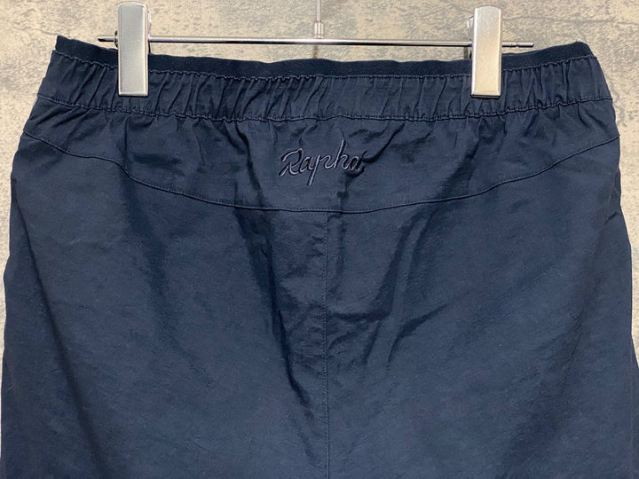 KR202 ラファ Rapha COMMUTER SHORTS サイクルパンツ 紺 ※サイズ不明