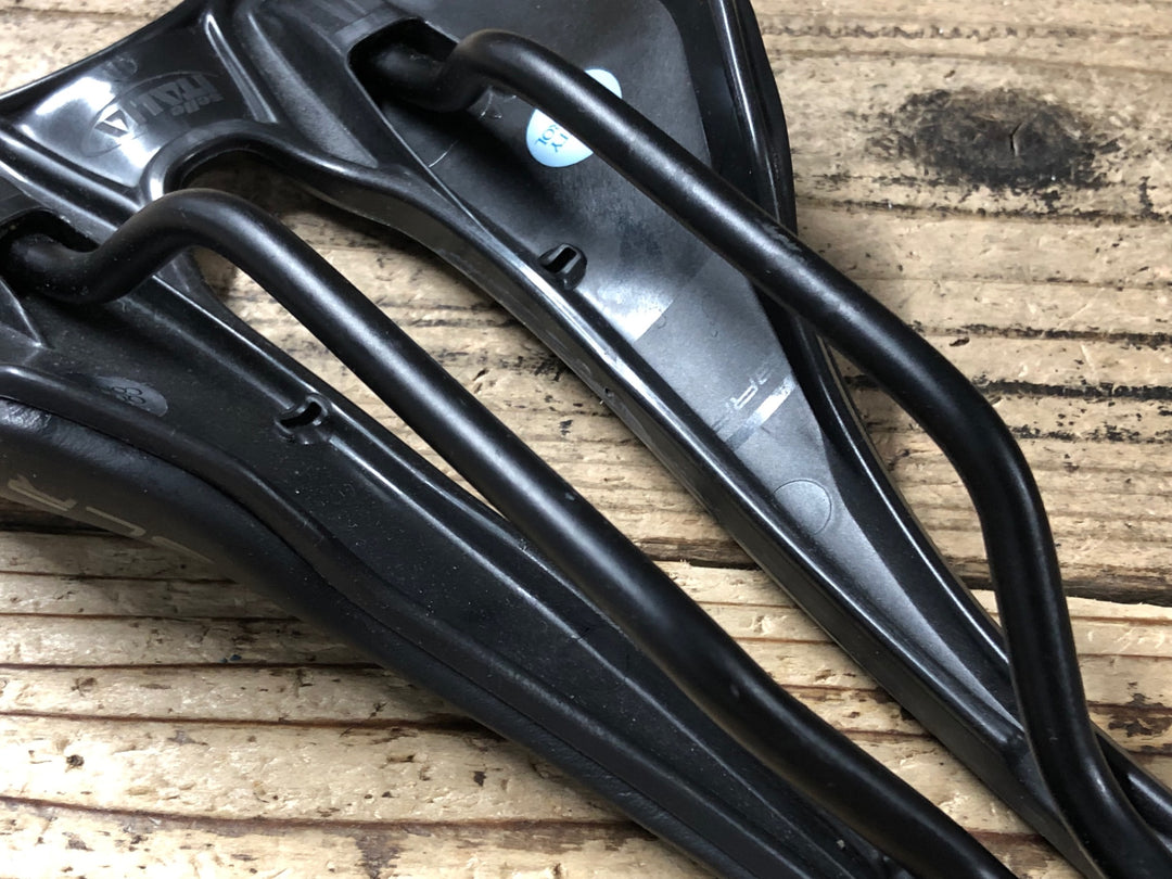 JU283 セラ イタリア selle Italia Flite BOOST サドル マンガネーゼレール 135mm 黒