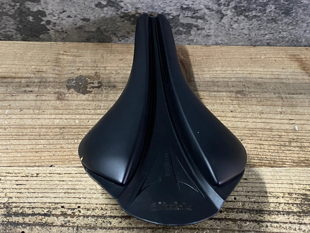 JP350 フィジーク fizik アリオネ ARIONE R1 REGULAR サドル 黒 