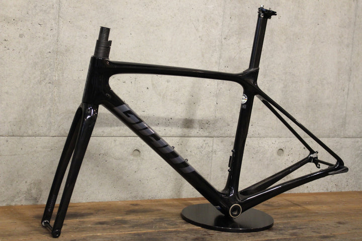 ジャイアント GIANT TCR ADVANCED2 DISC KOM 2023年モデル Sサイズ カーボン フレームセット 【福岡店】