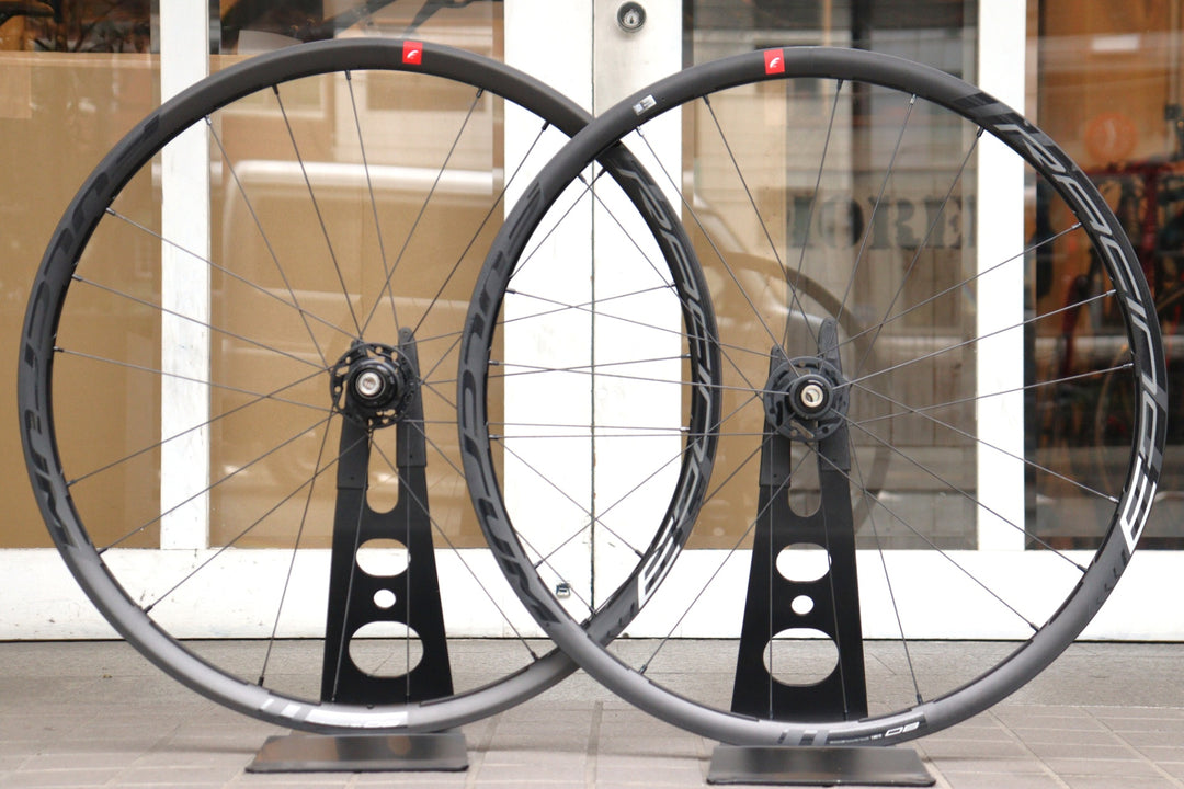 フルクラム FULCRUM レーシング RACING 3 DB アルミ チューブレス ホイールセット シマノ11S/12S 19C 【横浜店】