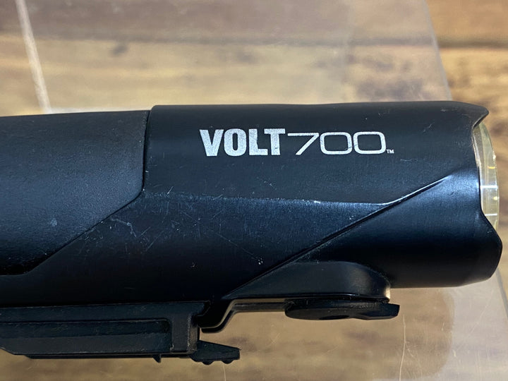 JO014 キャットアイ CATEYE VOLT700 フロントライト 本体 点灯確認済