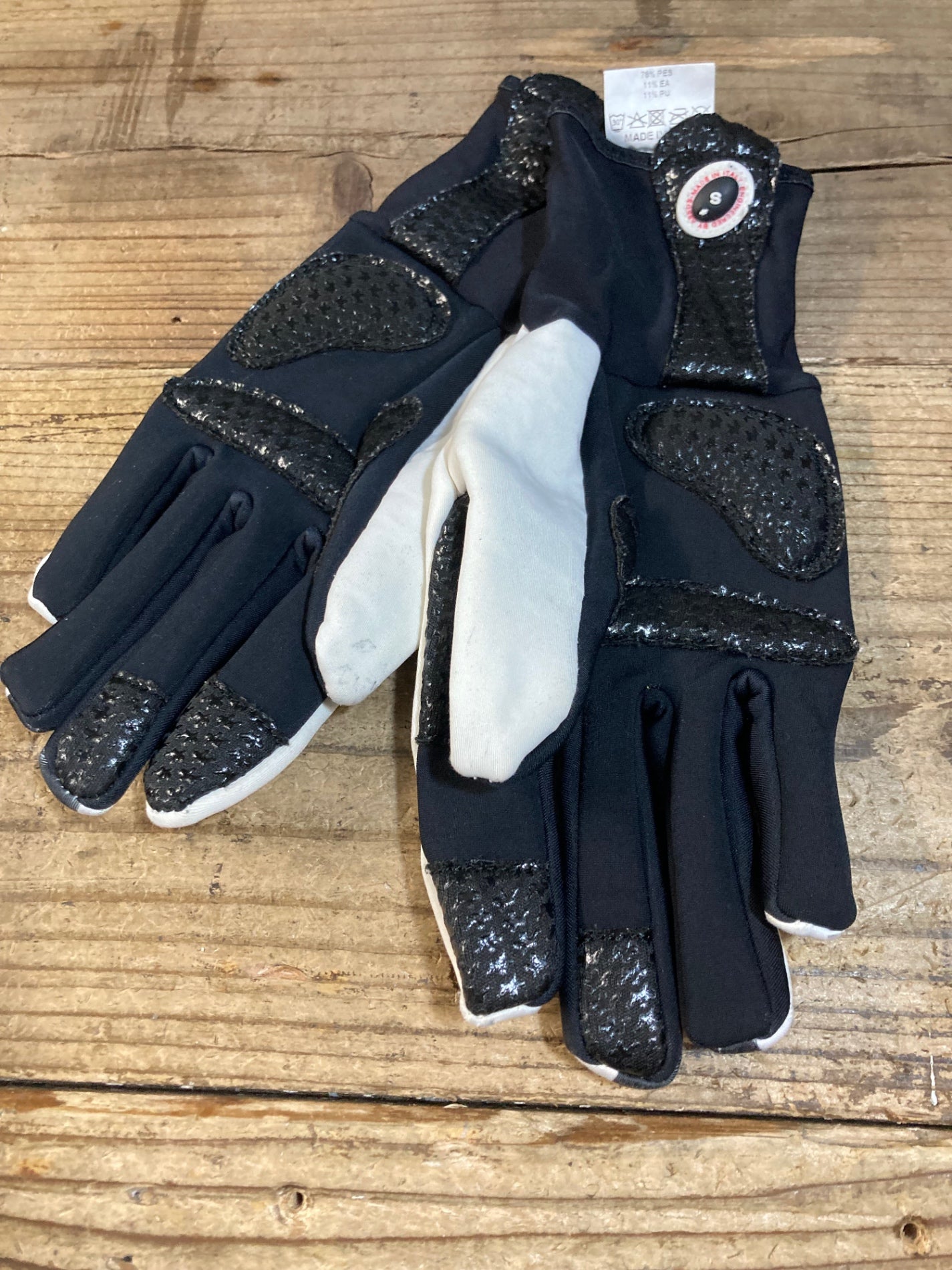 アソス　early winter Gloves s7 アーリーウィンターグローブ KC483 アソス assos Early Winter Gloves S7 長指 グローブ 白 S 裏