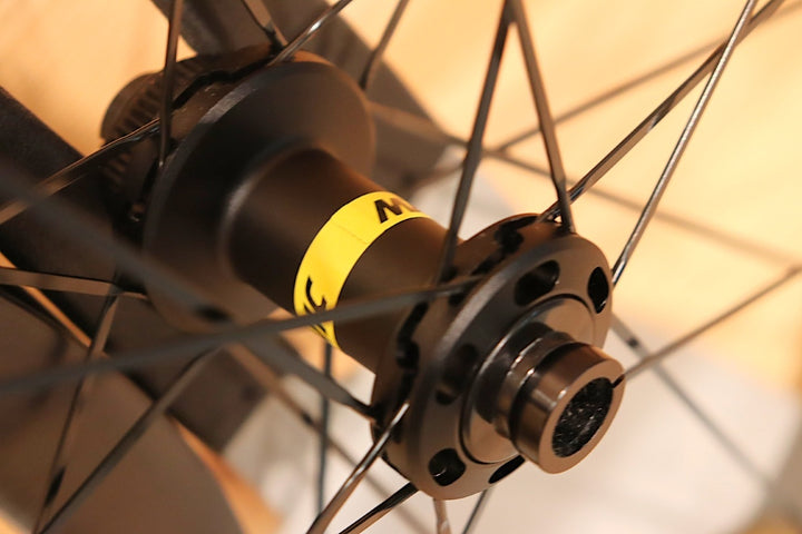 【未使用品】 マヴィック MAVIC コスミック COSMIC SL32 DISC カーボン チューブレス ホイールセット シマノ12/11S 21C 【千葉店】