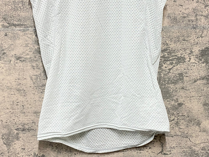 KG606 パールイズミ PEARL iZUMi ノースリーブ ベースレイヤー 白 M