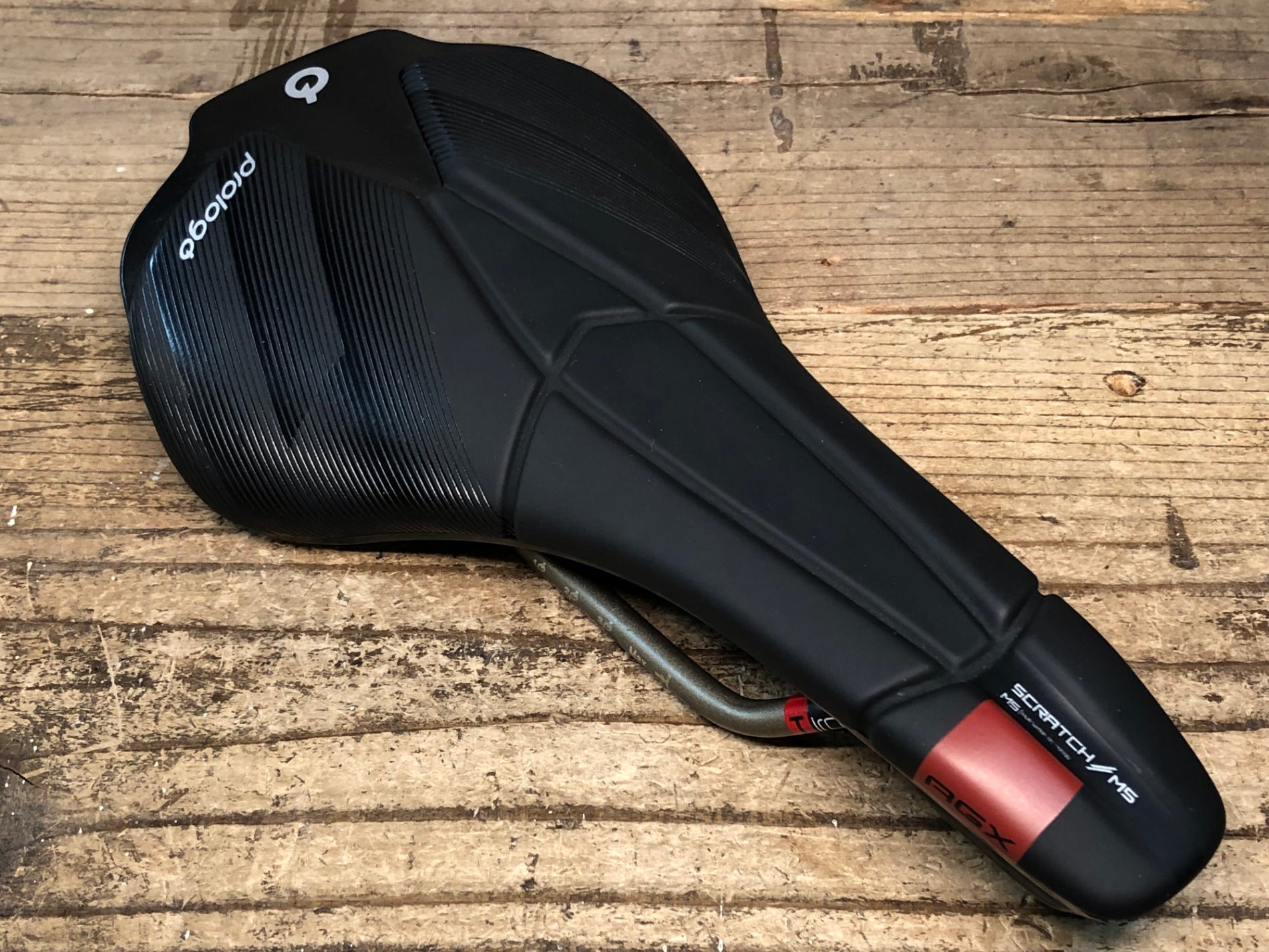 未使用品Prologo Scratch M5 Tiroxブラック