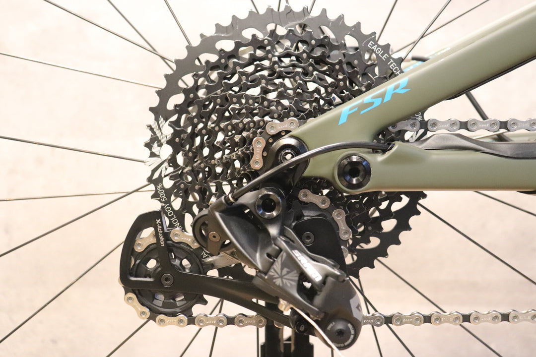 スペシャライズド SPECIALIZED リーヴォ LEVO SL EXPERT CAEBON 2020 Mサイズ スラム NXイーグル MIX 12S カーボン マウンテンバイク MTB Eバイク 【さいたま浦和店】