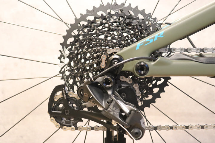 スペシャライズド SPECIALIZED リーヴォ LEVO SL EXPERT CAEBON 2020 Mサイズ スラム NXイーグル MIX 12S カーボン マウンテンバイク MTB Eバイク 【さいたま浦和店】
