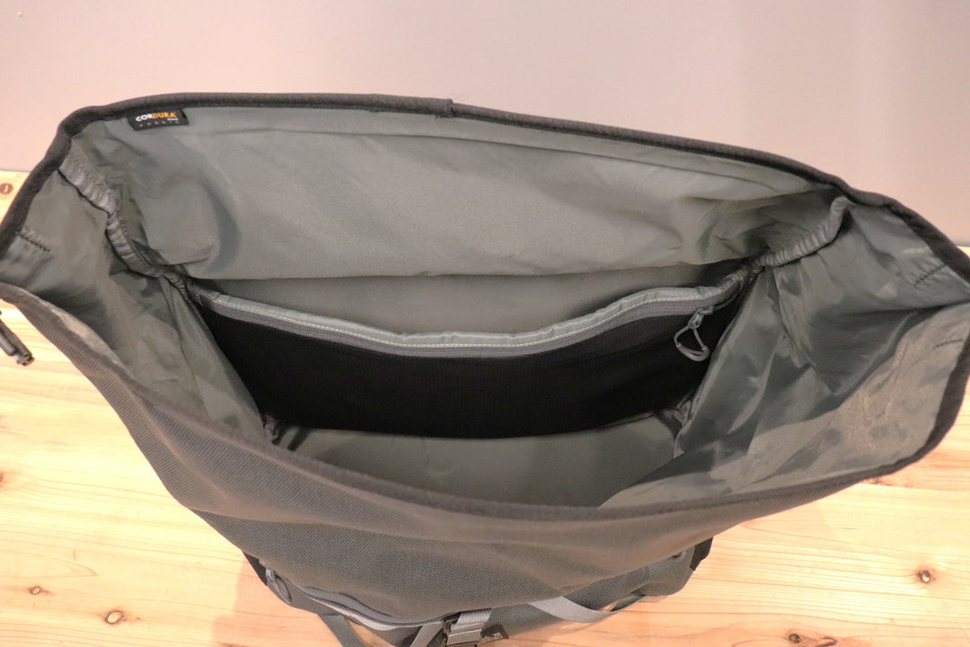 BKK040 ブロンプトン BROMPTON ボロ―ロールトップバッグ BOROUGH ROLL TOP BAG LARGE フロントバッグ 【仙台店】