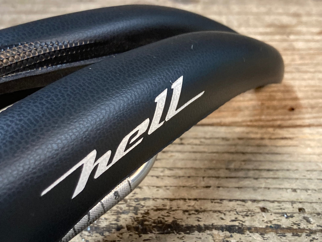 JR958 SELLE SMP ヘル HELL サドル 144mm aisi 304 tubeレール 黒