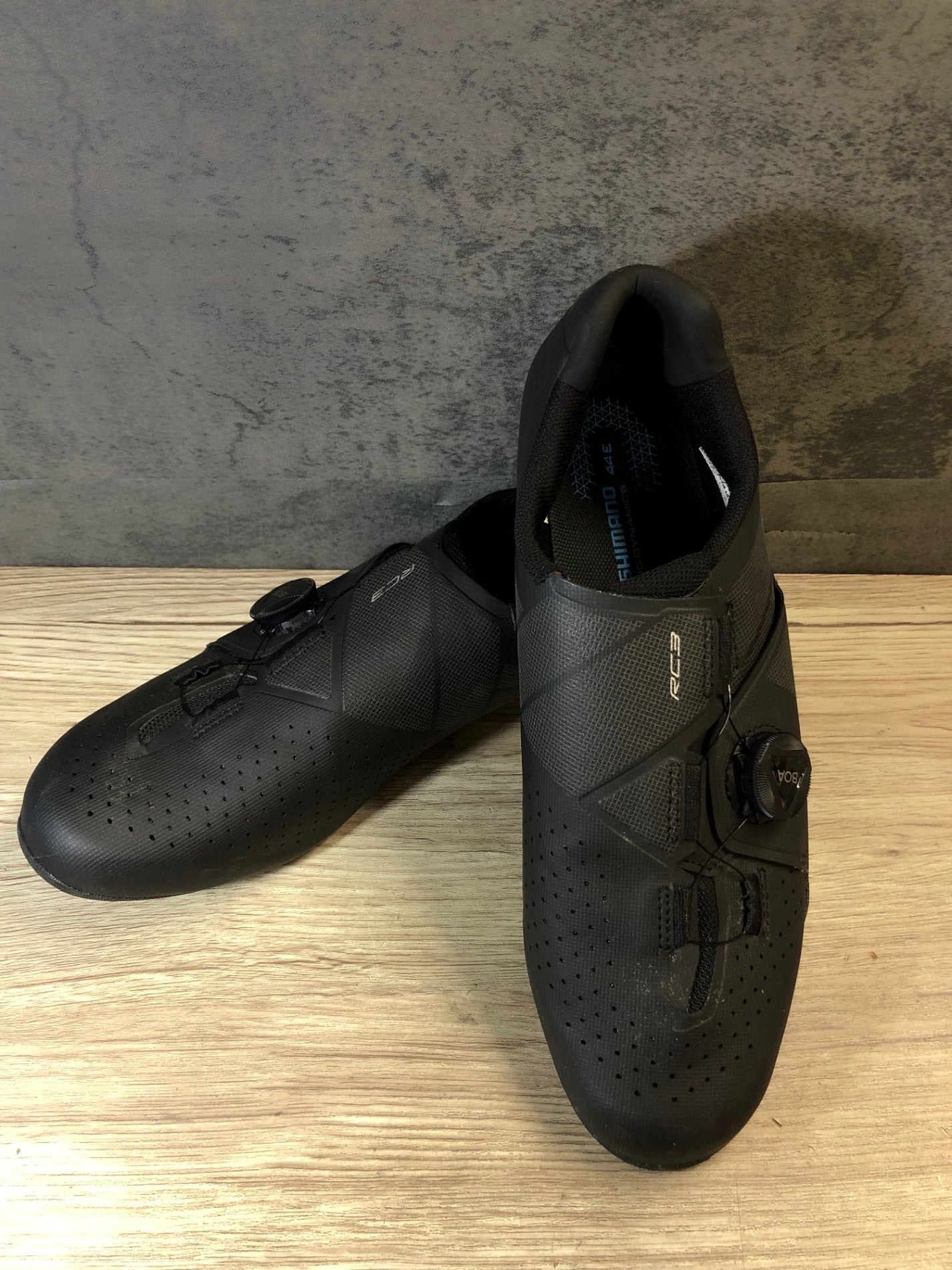 JP514 シマノ SHIMANO SH-RC300M ビンディングシューズ SPD-SL 黒 EU44