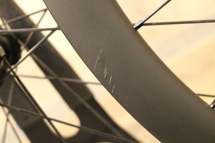 ボントレガー BONTRAGER アイオロス プロ AEOLUS PRO 37 DISC カーボン チューブレスレディ ホイールセット シマノ12/11S 【名古屋店】