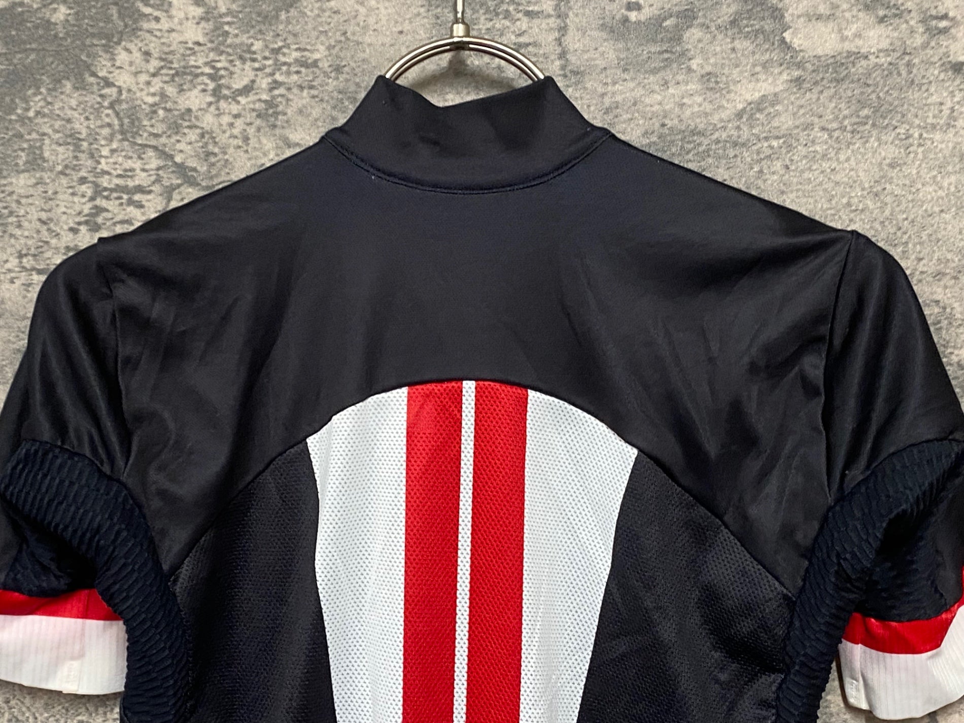 JT065 カステリ CASTELLI 半袖サイクルジャージ 黒 S ほつれあり