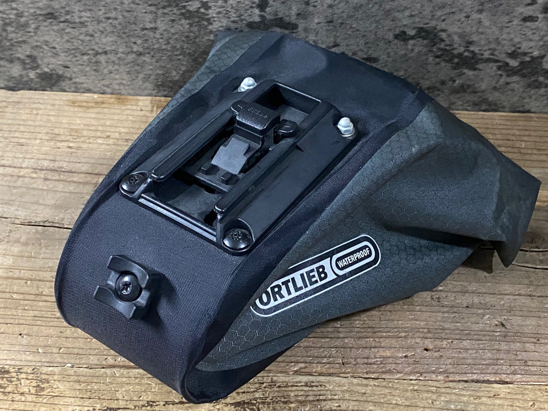 KG980 オルトリーブ ORTLIEB サドルバッグ WATERPROOF ※錆あり・マウンティングセット欠品