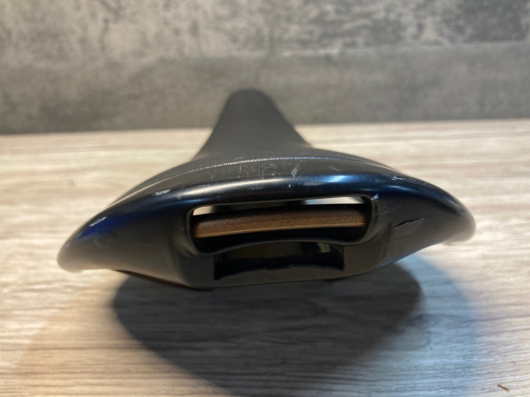 JJ717 フィジーク fizik クーヴァ Kurve サドル 黒 ※プレート欠品