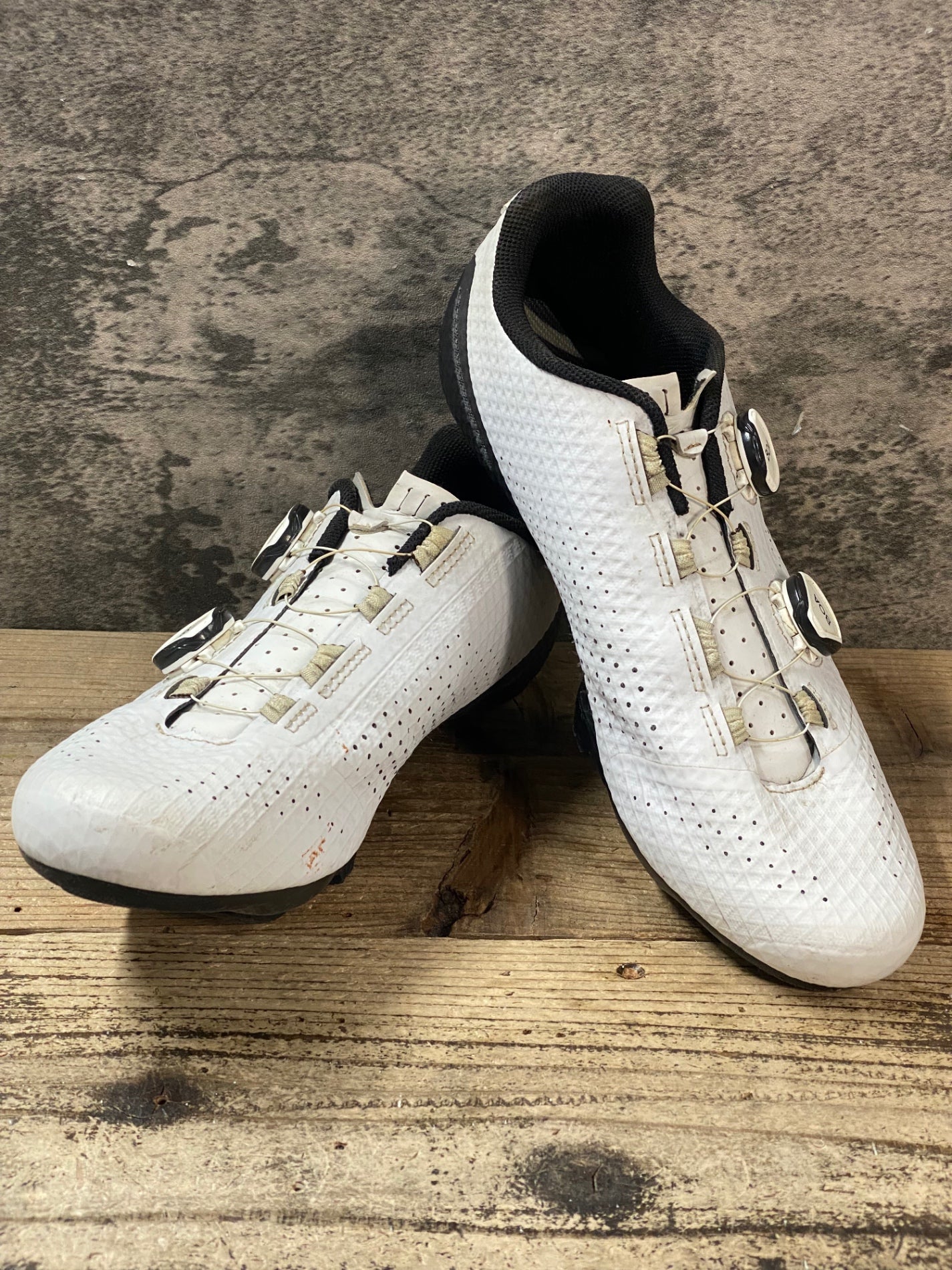 JV474 ジロ GIRO REGIME ビンディングシューズ SPD-SL 白 EU44 – BICI