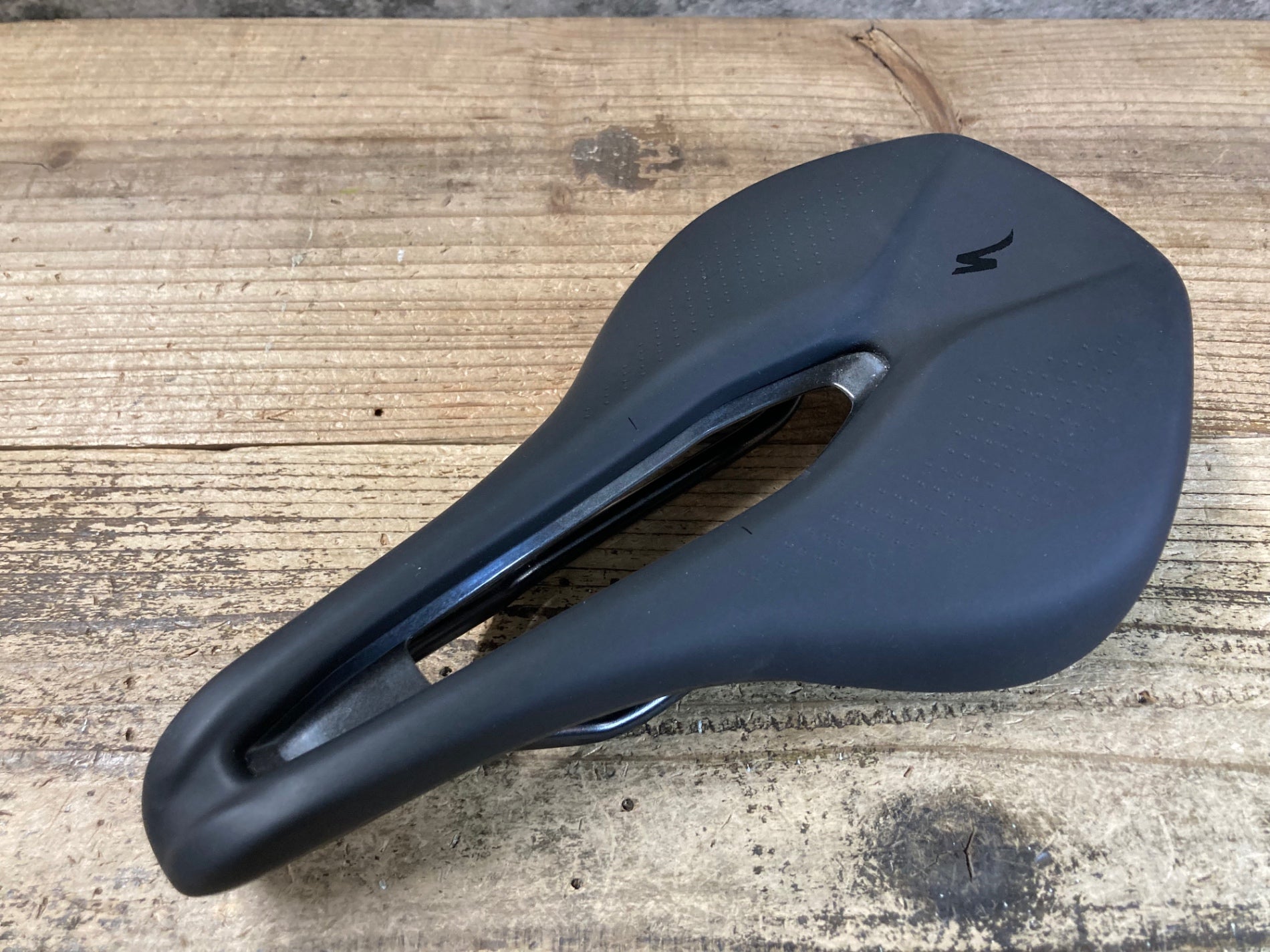 JU420 スペシャライズド SPECIALIZED パワー POWER COMP サドル 黒