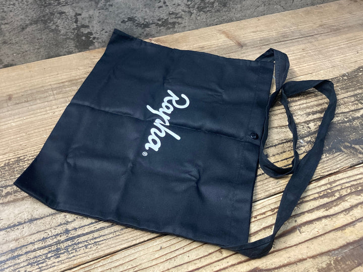 KK430 ラファ Rapha サコッシュ 黒