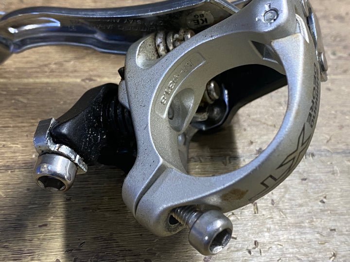 KP936 シマノ SHIMANO デオーレ DEORE XT FD-M750 フロンディレイラー バンド式 Φ31.8