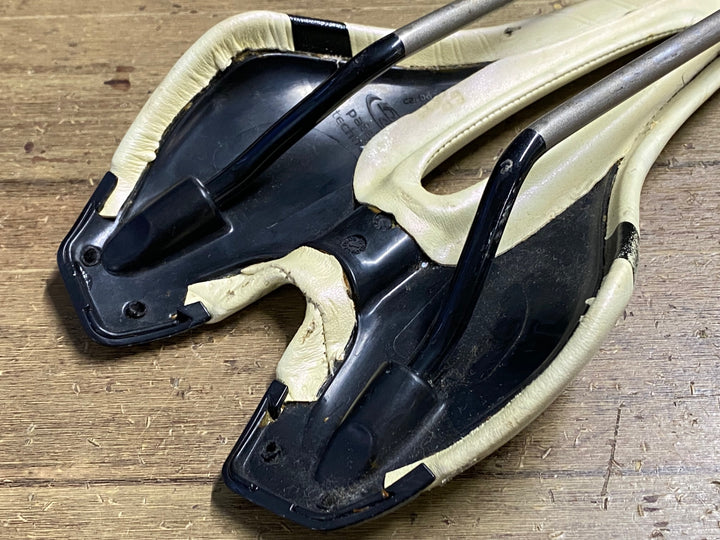 KJ918 スペシャライズド SPECIALIZED TOUPE 130 サドル 白 Tiレール