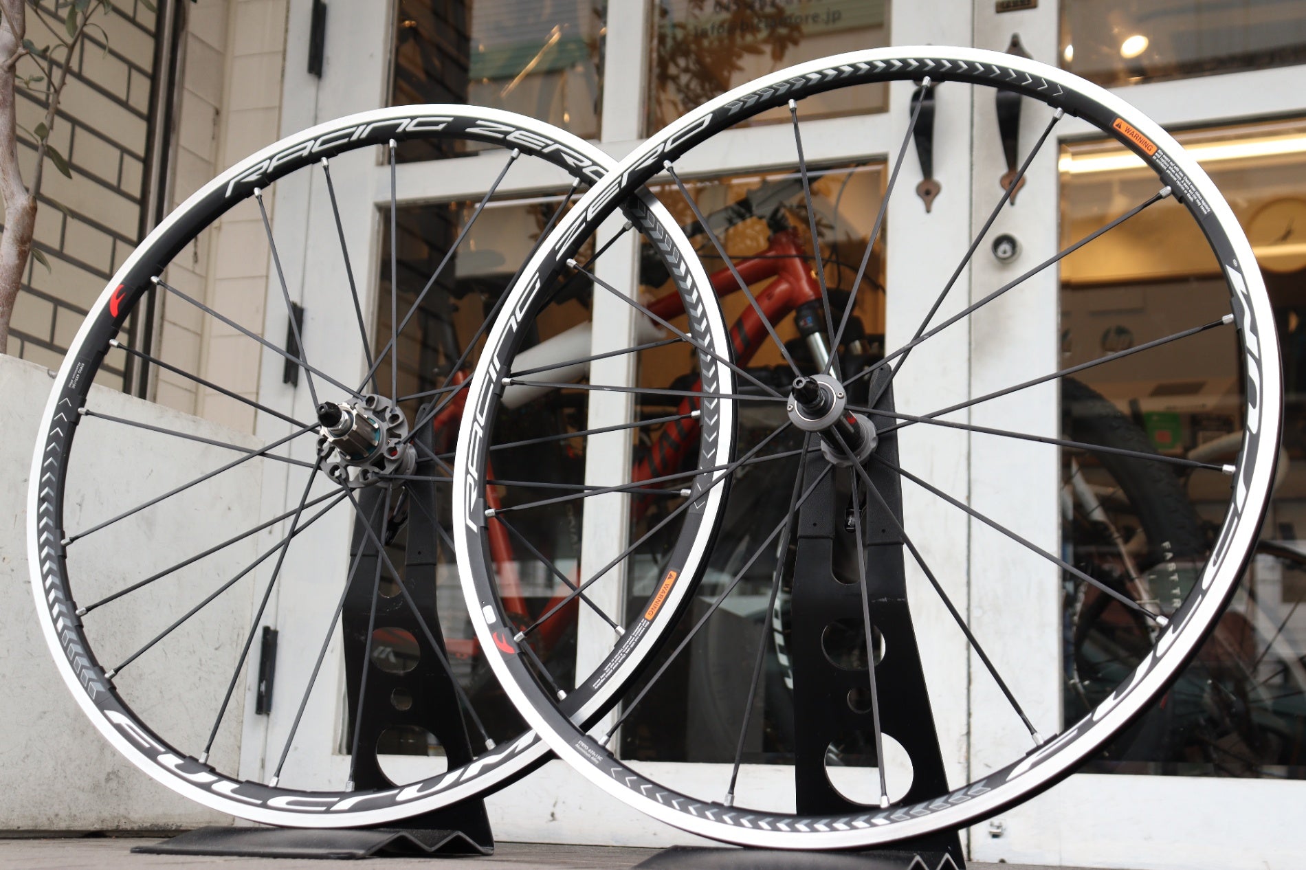 フルクラム FULCRUM レーシングゼロ RACING ZERO アルミ クリンチャー