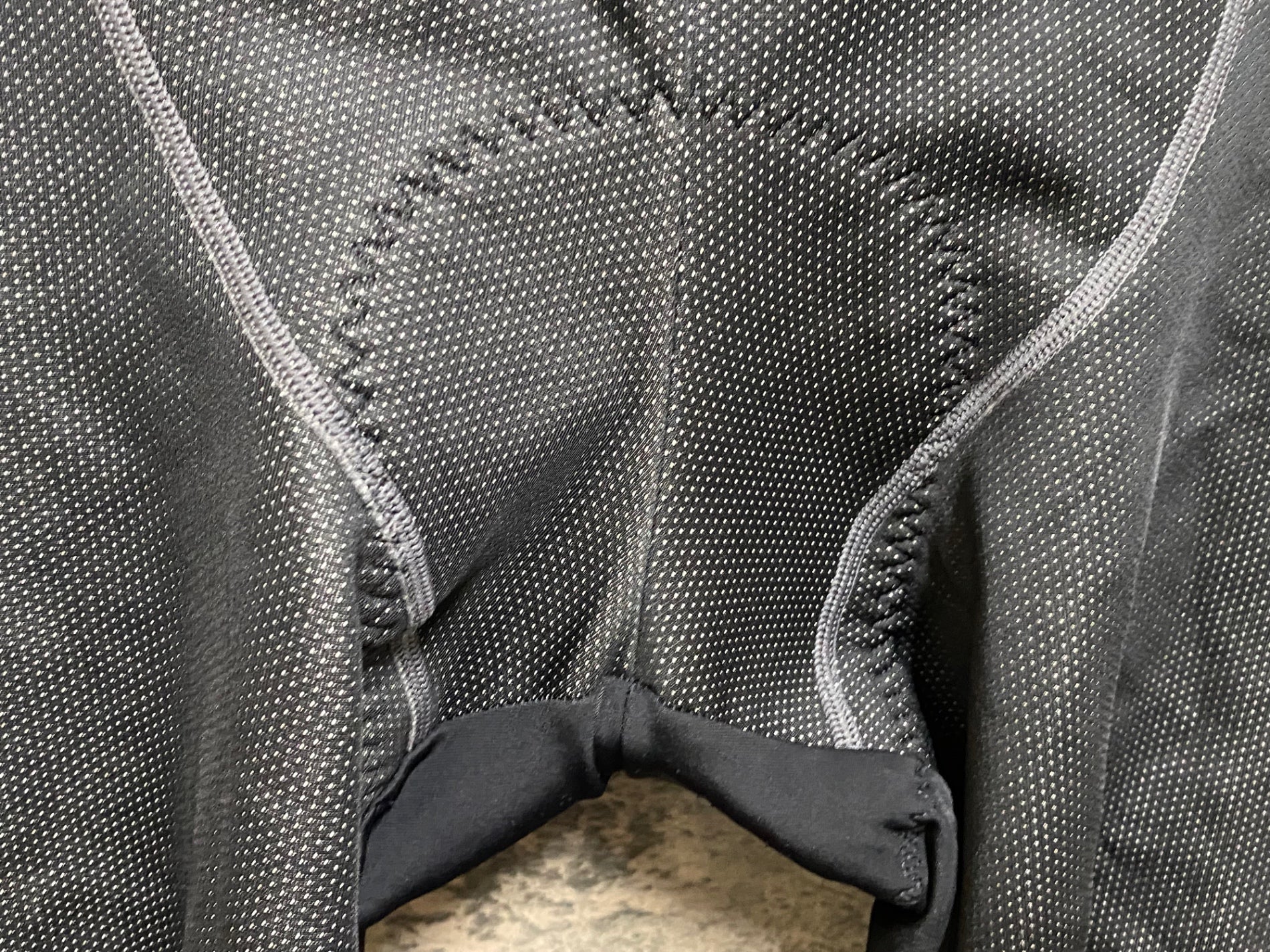 JQ790 パールイズミ PEARL iZUMi ビブタイツ 黒 XL 裏起毛 3D NEO