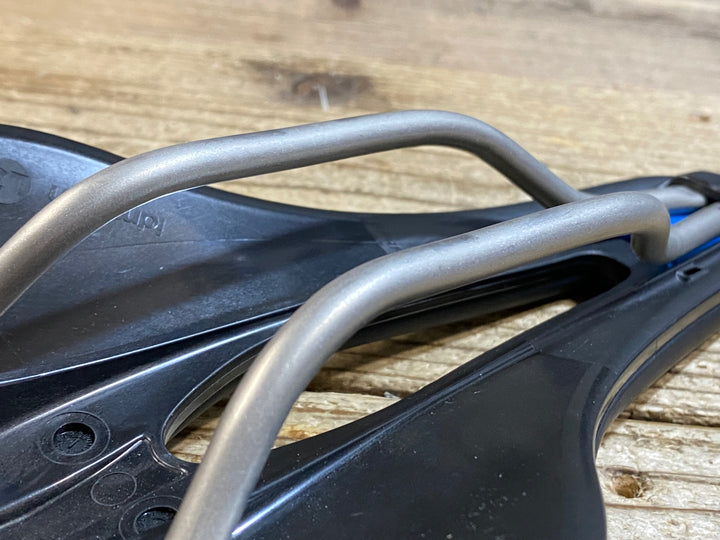 KC307 セライタリア selle italia NOVUS EVO BOOST SUPERFLOW サドル 黒 145mm L3 Ti316 レール