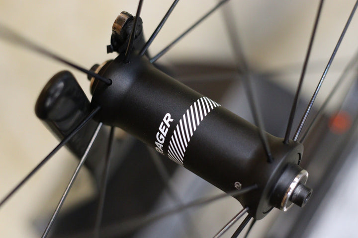 ボントレガー BONTRAGER アイオロス オーラ AEOLUS AURA 5 TLR  アルミ カーボン チューブレスレディ ホイールセット シマノ12/11S 【立川店】