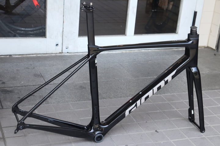 ジャイアント GIANT TCR ADVANCED PRO 2025モデル Mサイズ カーボン ロードバイク フレームセット 【横浜店】